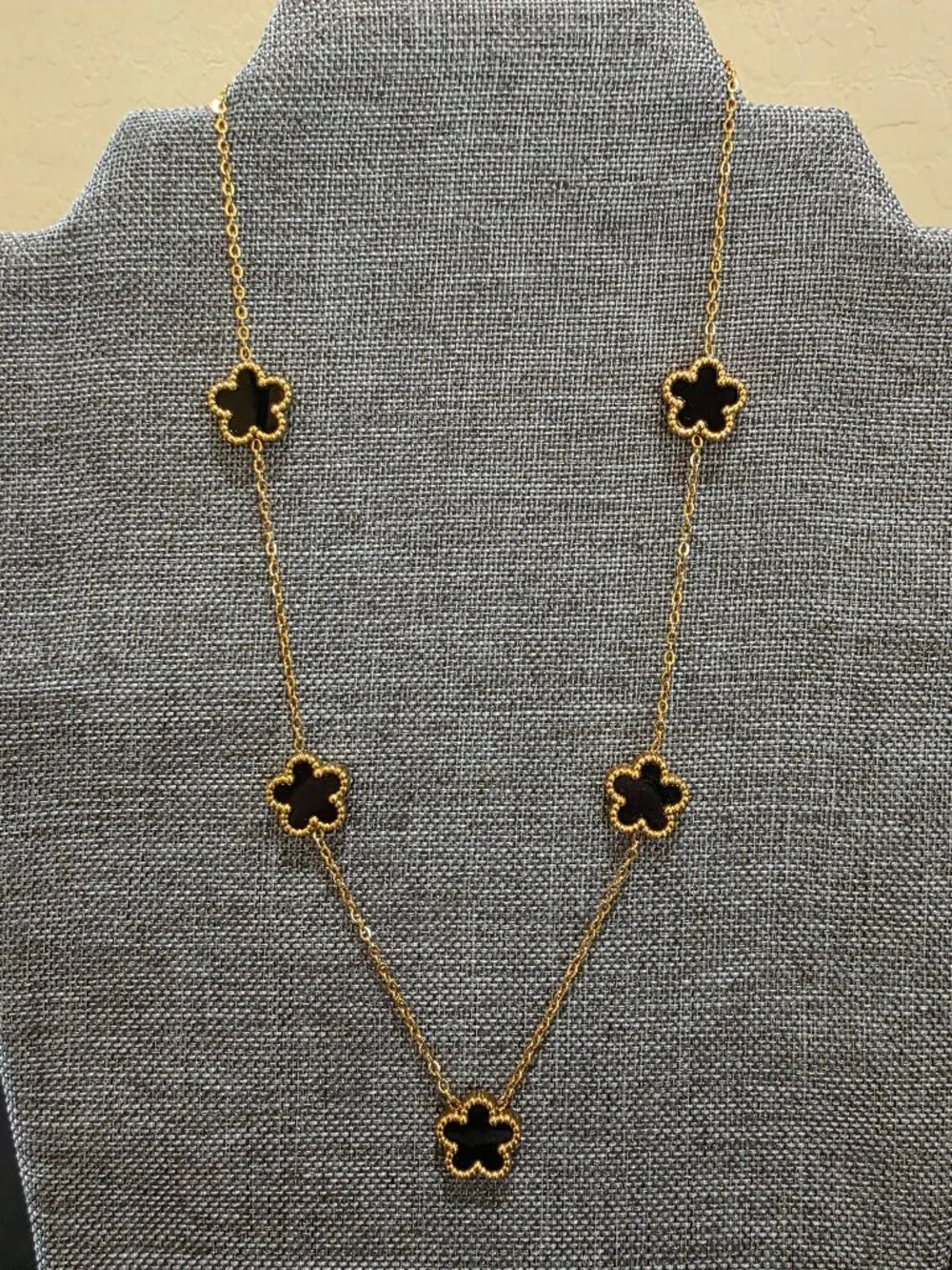 5 Motif Clover Necklace Gold Tone Stainless Steel Black Double Sided Flowers 19